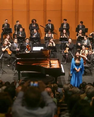Boston Philharmonic Youth Orchestra: Mahler