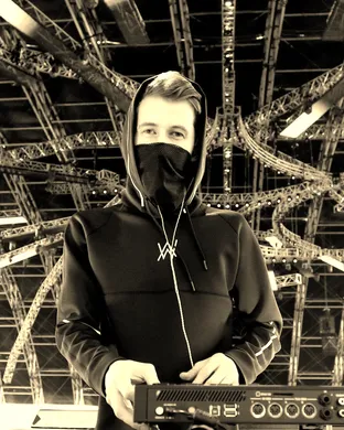 Alan Walker Boston