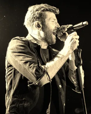Brett Eldredge Boston