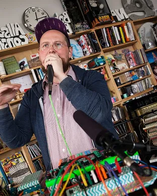 Dan Deacon Cambridge