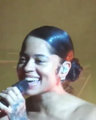 Ella Mai Manchester