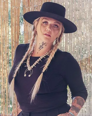 Elle King Boston
