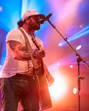 Koe Wetzel Boston