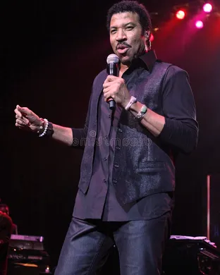 Lionel Richie Boston