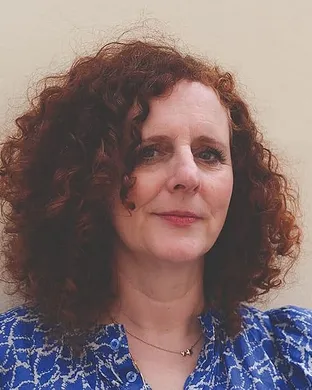 Maggie O'Farrell Portsmouth