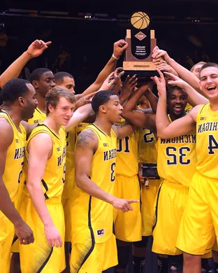 Michigan Wolverines Basketball Boston