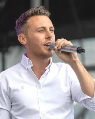 Nathan Carter Manchester