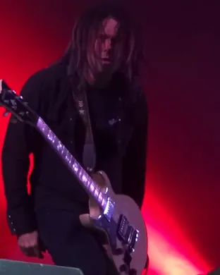 Seether Mansfield